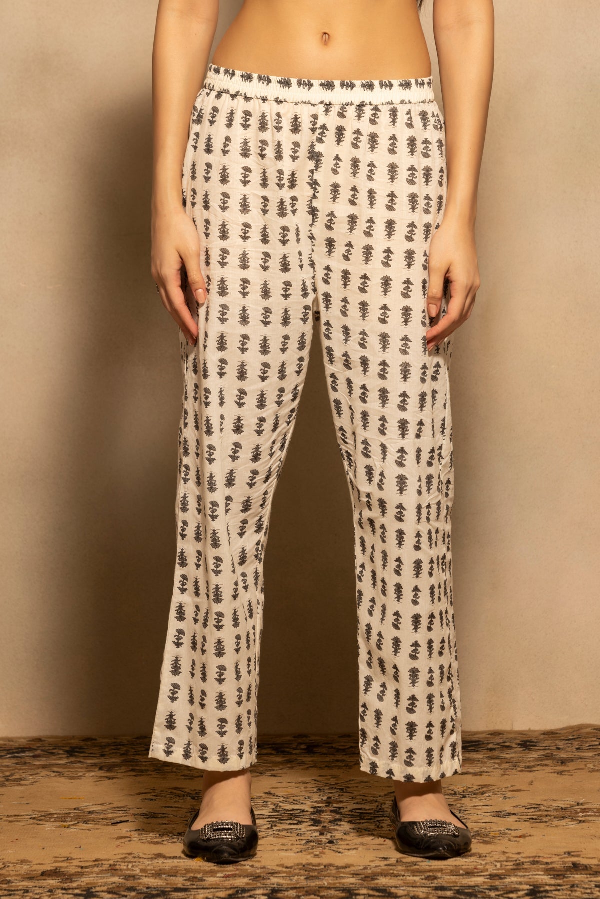 Cream Printed Kurta 3 Pcs Set