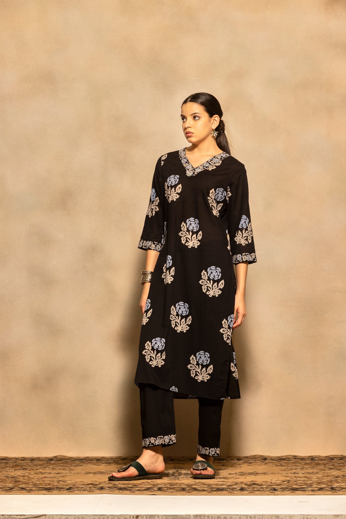 Black Printed Kurta 3 Pcs Set
