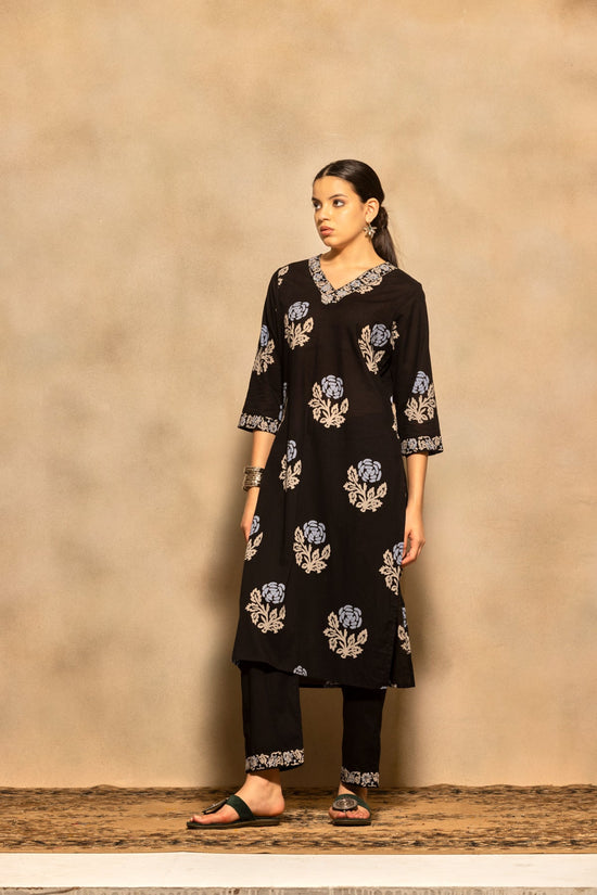 Black Printed Kurta 3 Pcs Set