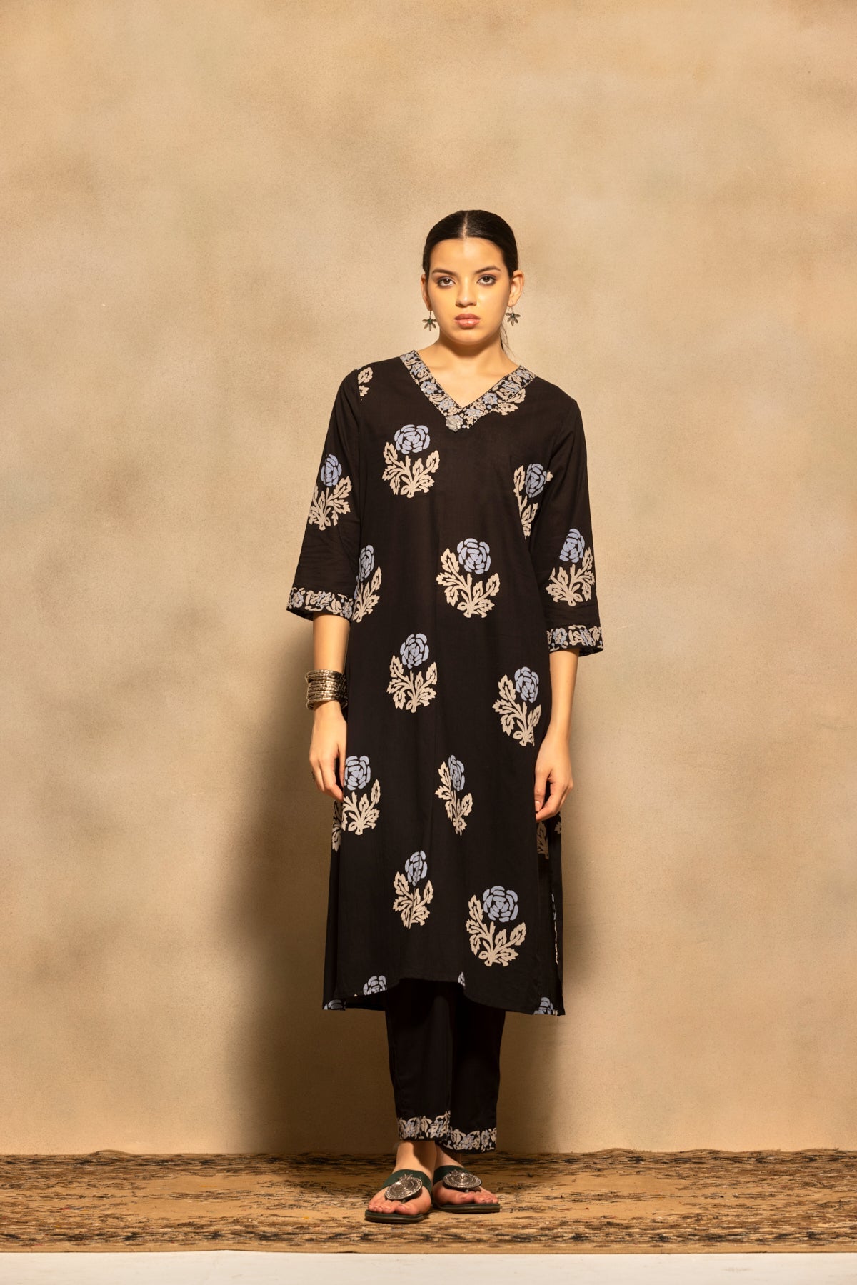 Black Printed Kurta 3 Pcs Set