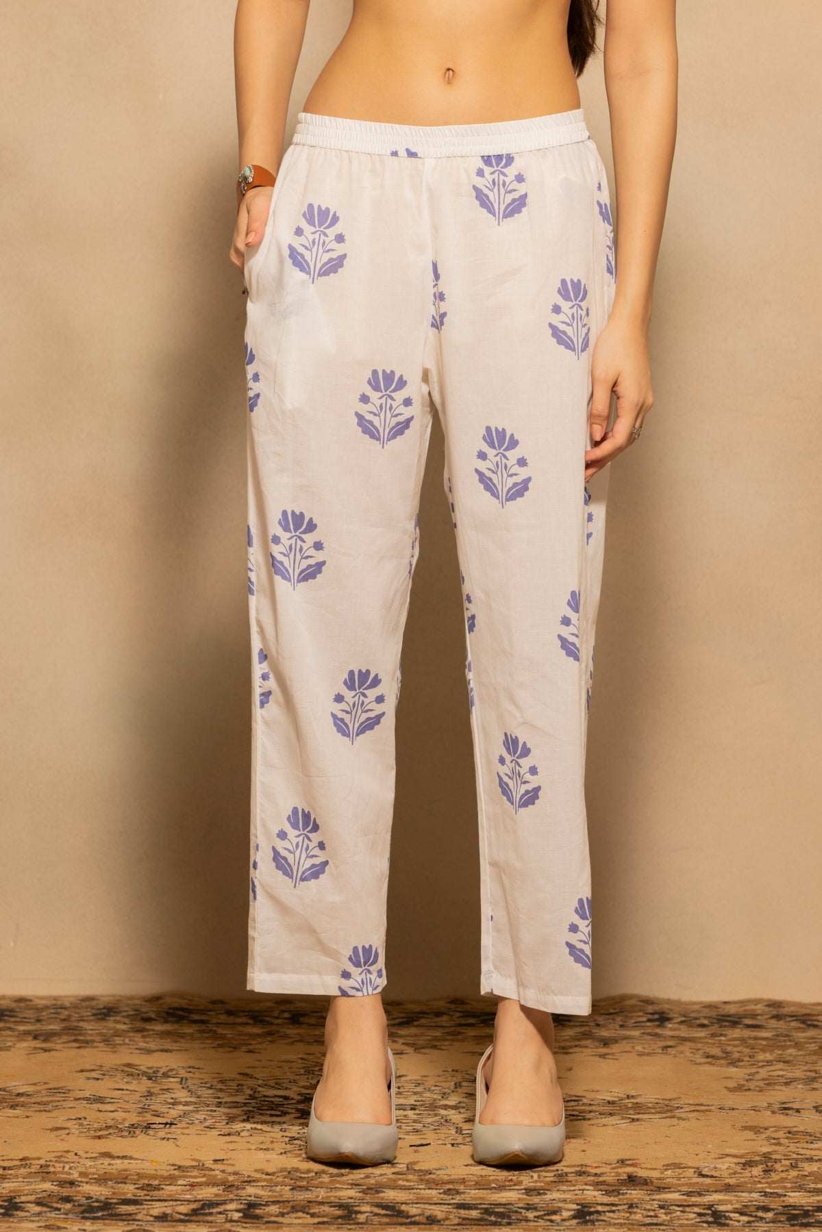 Blue Floral Printed Kurta 2 Pcs Set