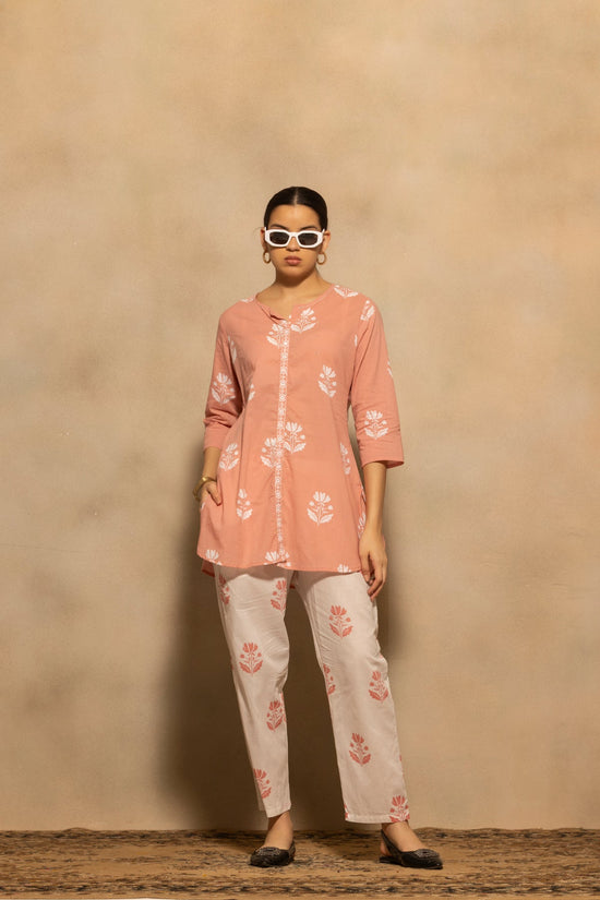 Pink Floral Printed Kurta 2 Pcs Set