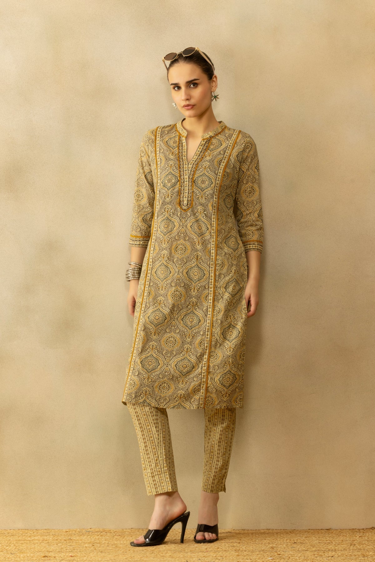 Beige Block Printed Kurta 2 Pcs Set