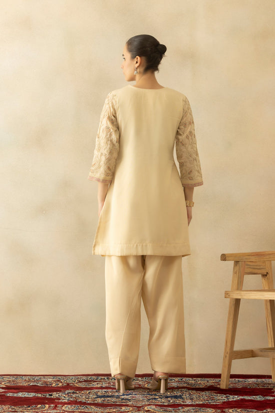 Cream Zari Embroidered Kurta 3 Pcs Set