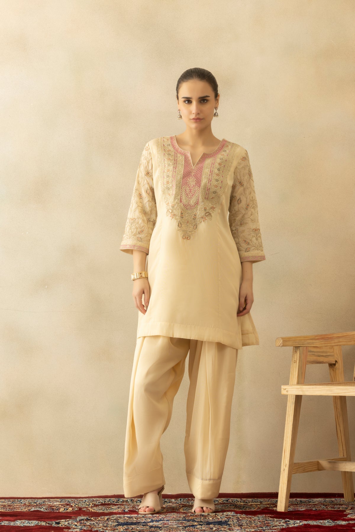 Cream Zari Embroidered Kurta 3 Pcs Set