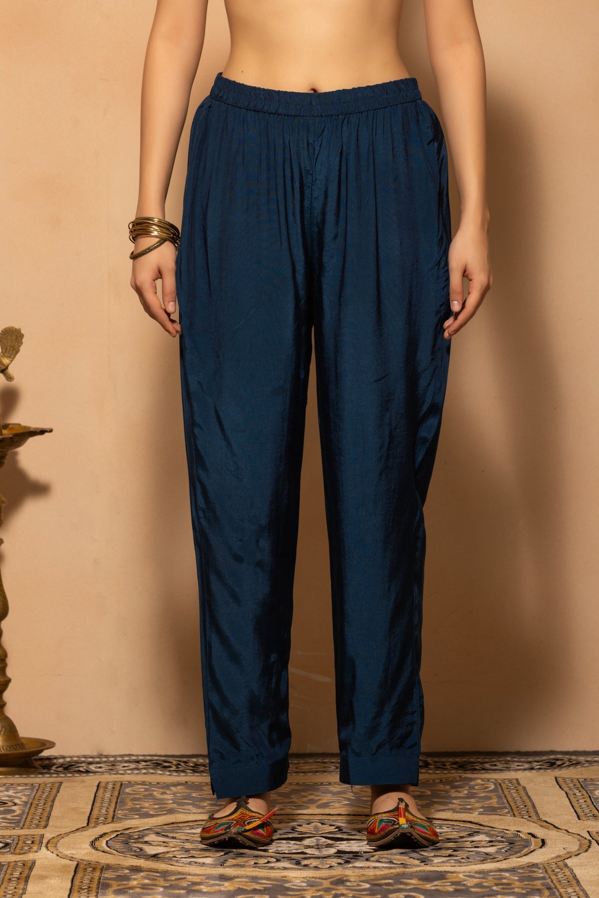 Blue Mirror Embellished Printed Kurta 3 Pcs Set