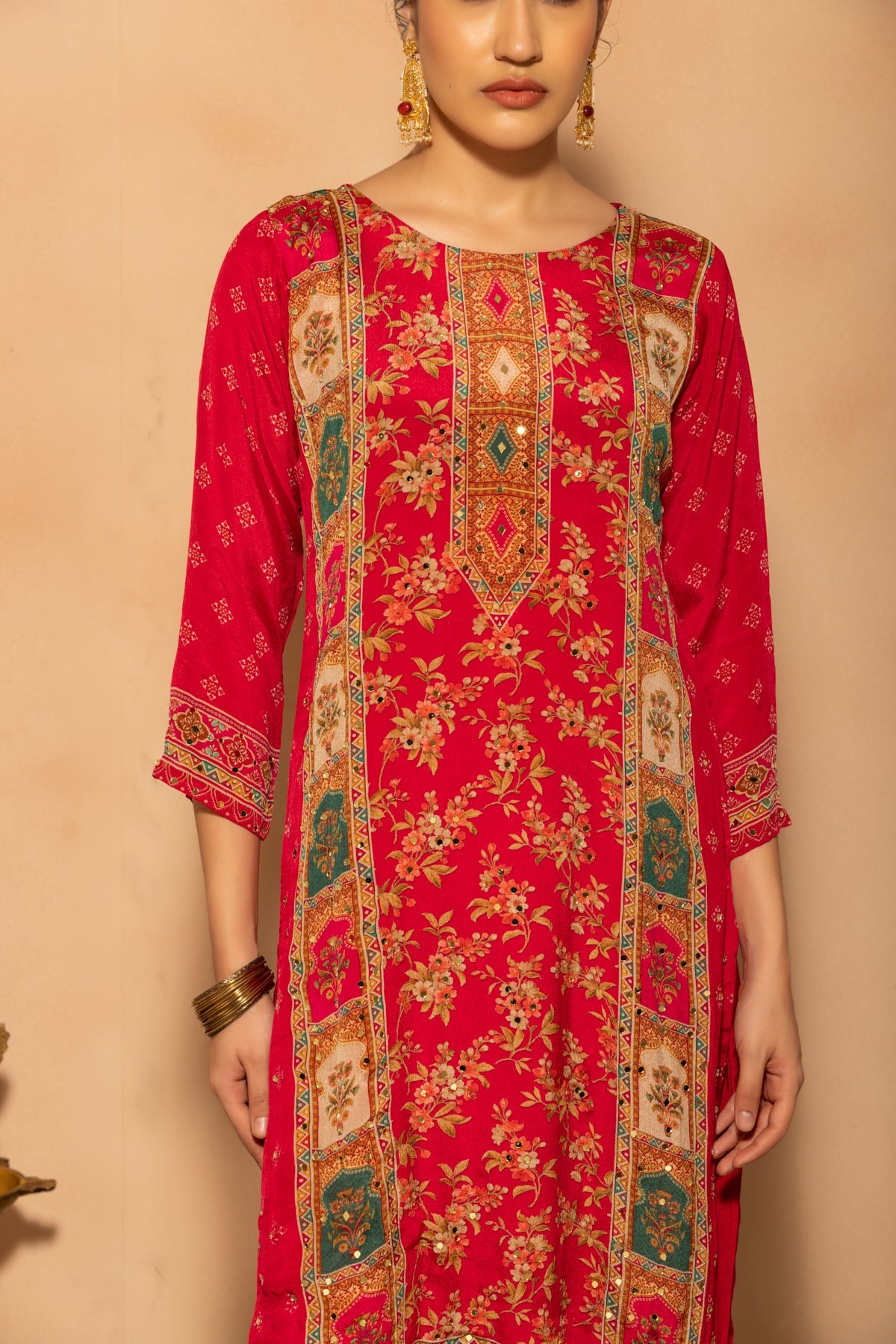 Pink Embellished Printed Kurta 3 Pcs Set