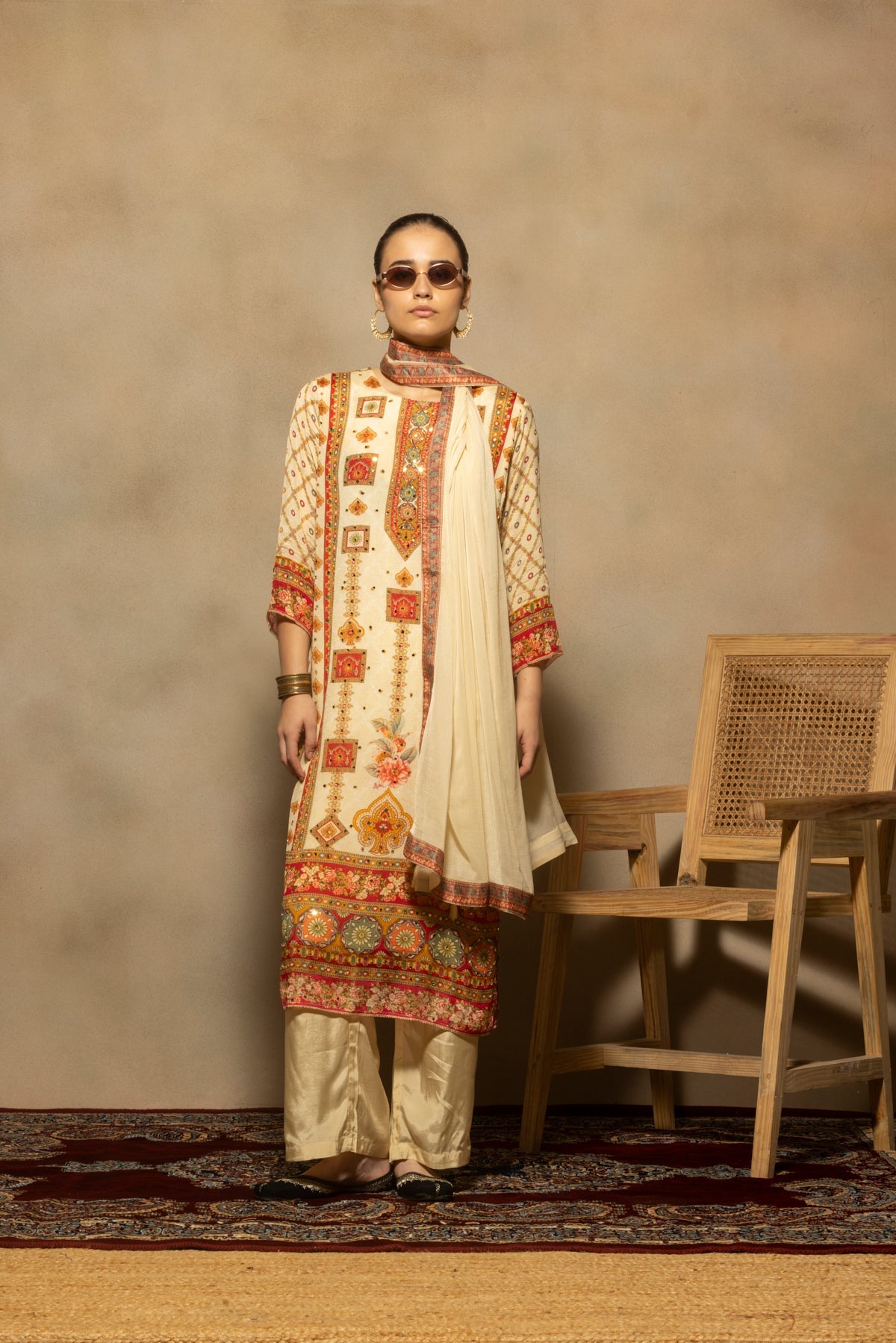 Cream Mirror Embellished Kurta 3 Pcs Set