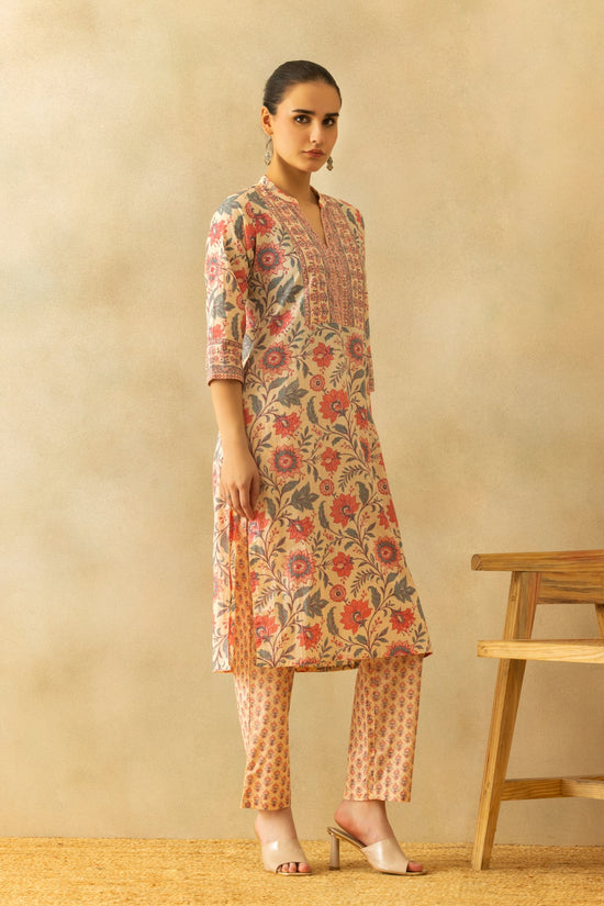 Pink Floral Printed Kurta 3 Pcs Set