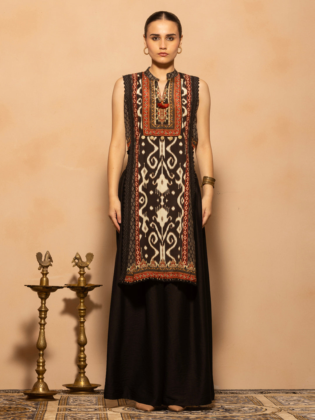Black Abstract Printed Kurta 2 Pcs Set