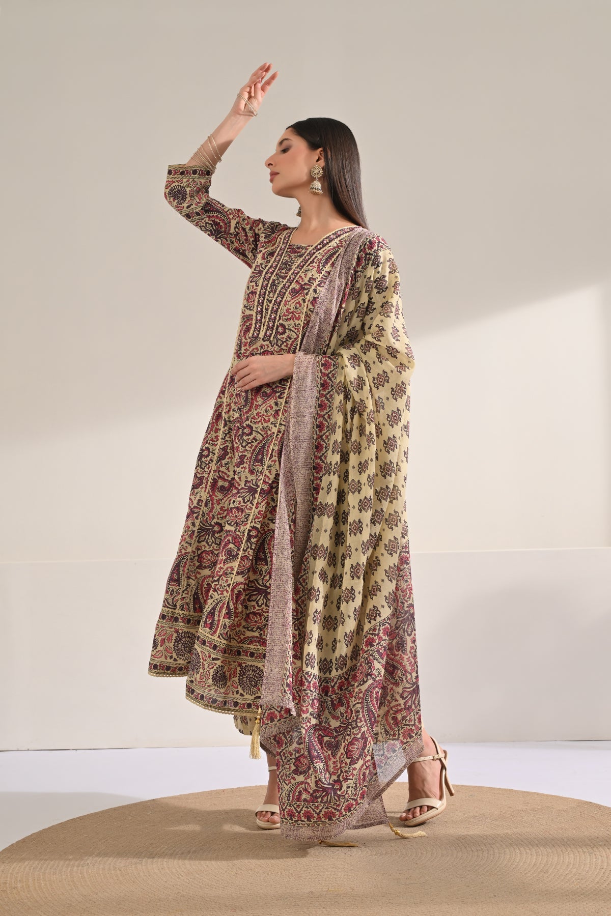 Beige Paisley Printed Flared Kurta 3 Pcs Set