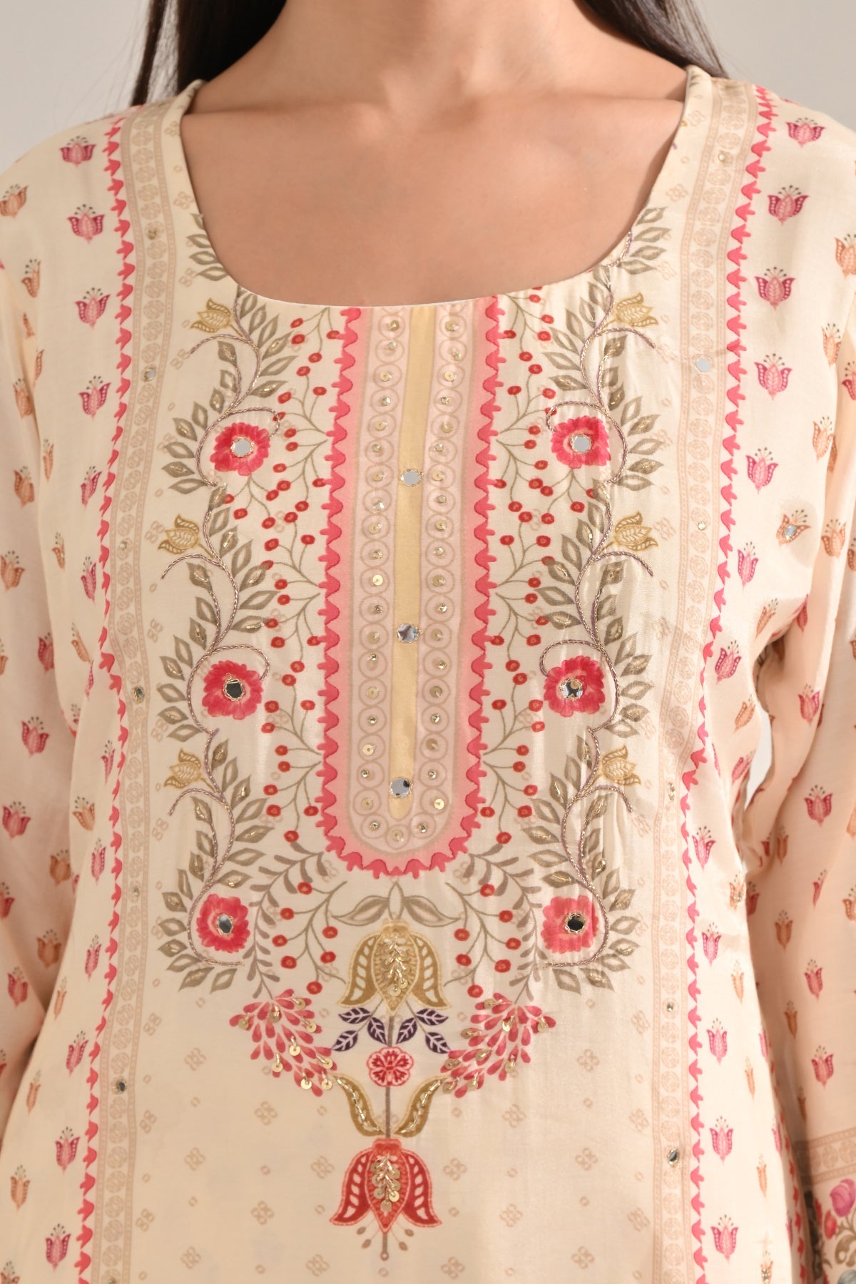 Cream Floral Printed Kurta 3 Pcs Set