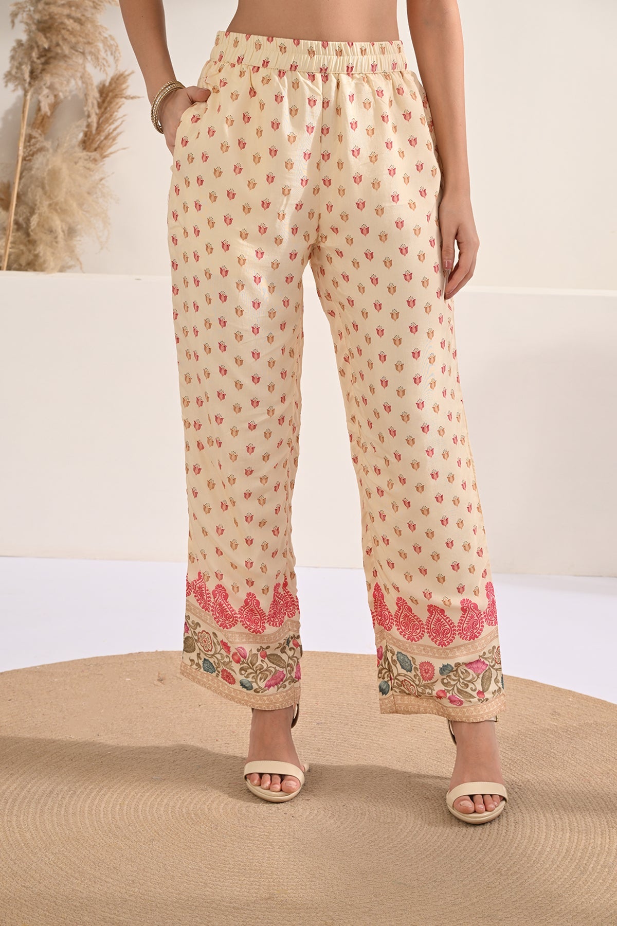 Cream Floral Printed Kurta 3 Pcs Set