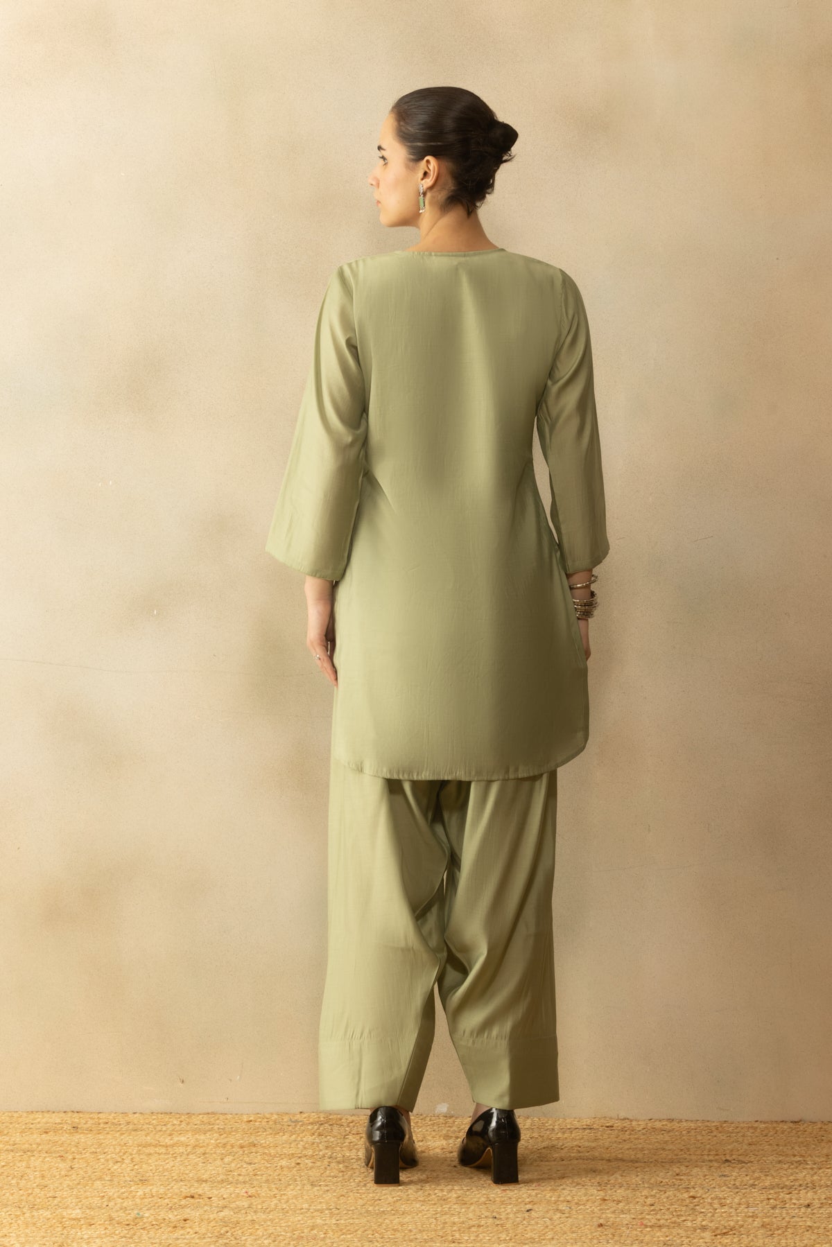 Green Embroidered Kurta 2 Pcs Set