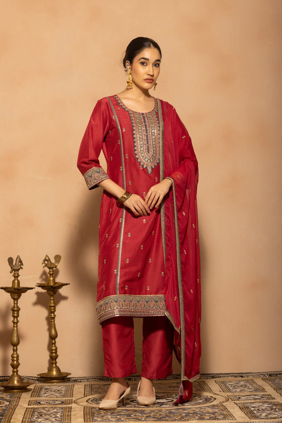 Maroon Embroidered Kurta 3 Pcs Set