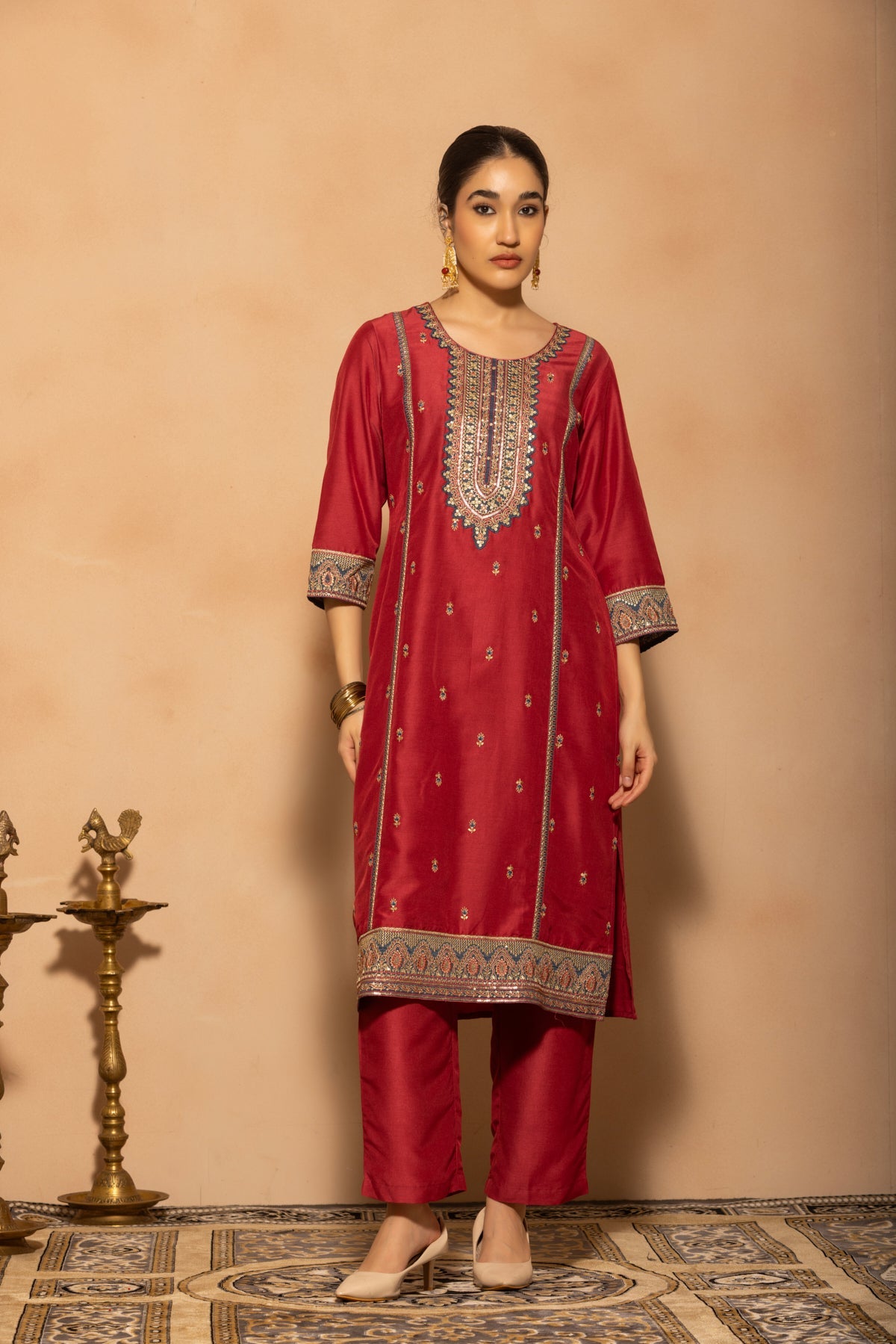 Maroon Embroidered Kurta 3 Pcs Set