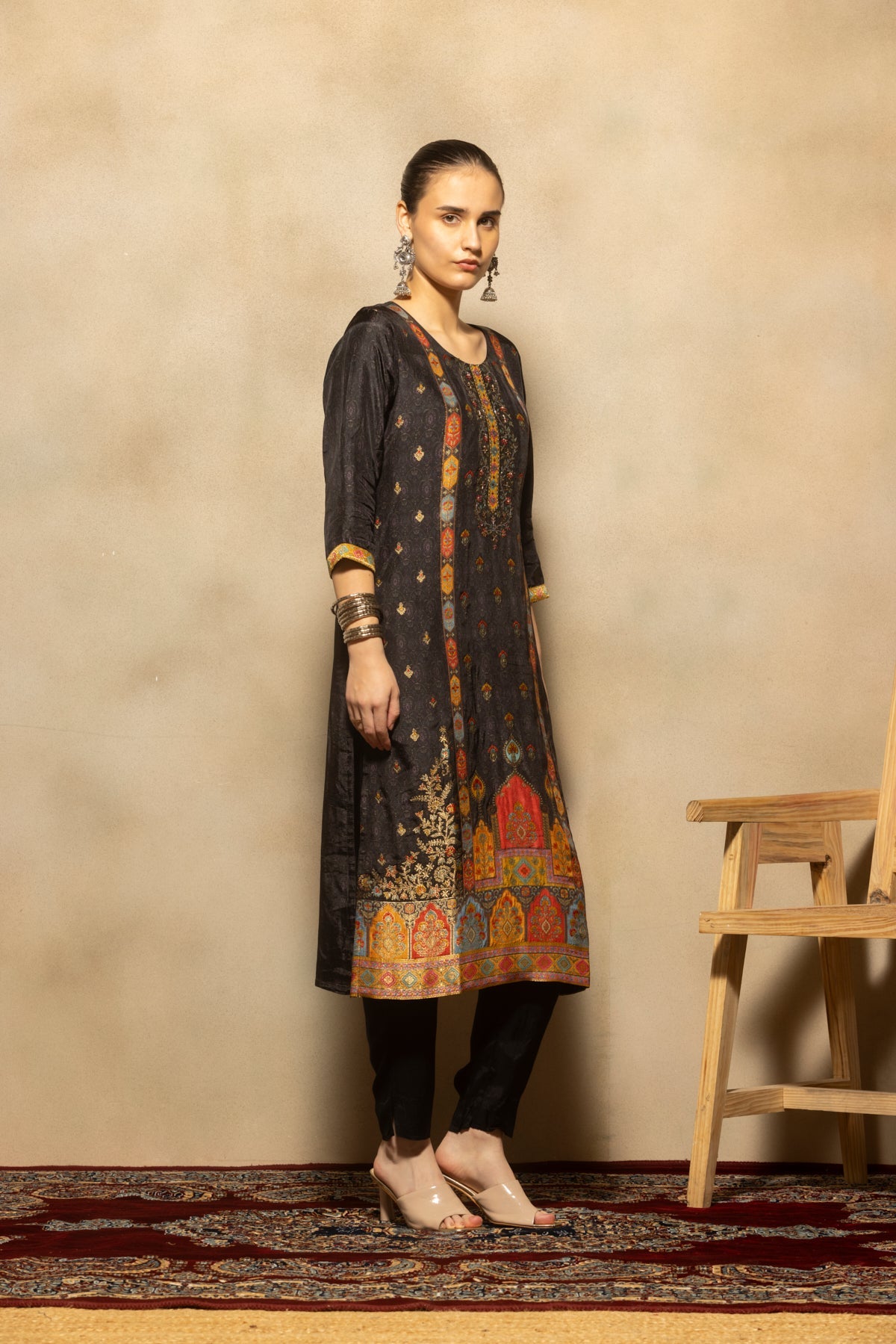 Black Embroidered Kurta 3 Pcs Set