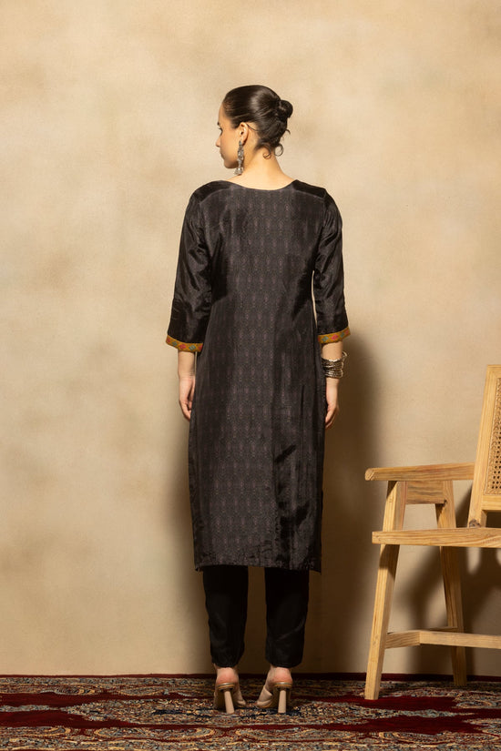 Black Embroidered Kurta 3 Pcs Set