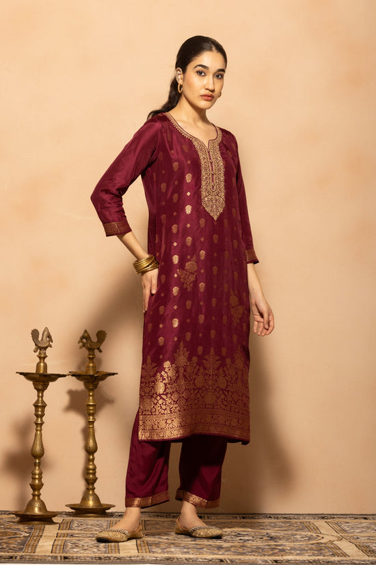Wine Embellished Kurta 3 Pcs Set
