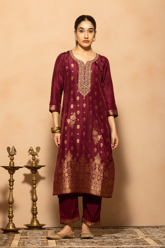 Wine Embellished Kurta 3 Pcs Set