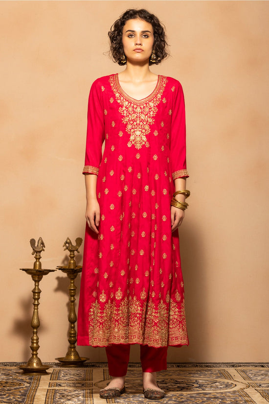 Pink Zari Embroidered Flared Kurta 3 Pcs Set