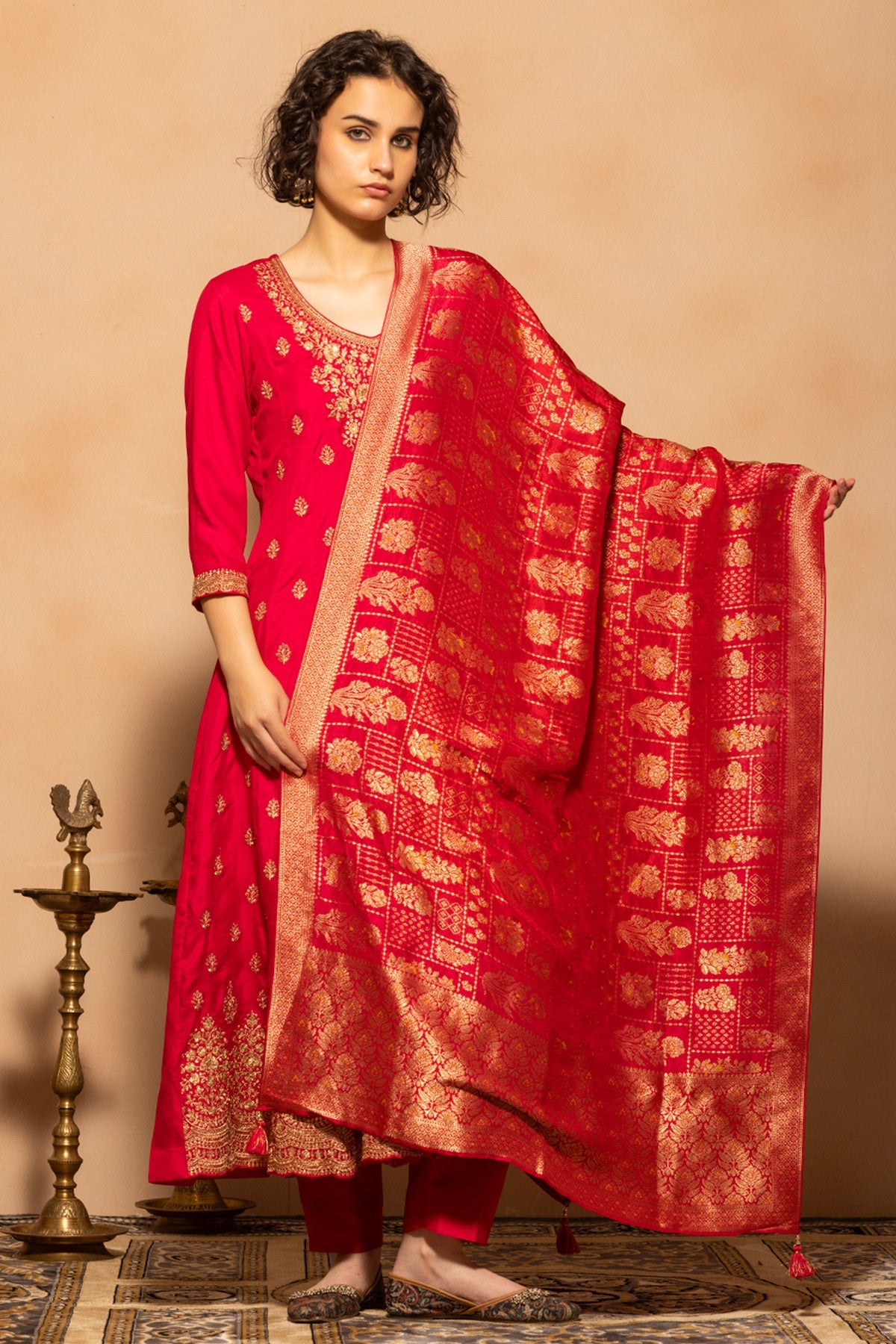 Pink Zari Embroidered Flared Kurta 3 Pcs Set