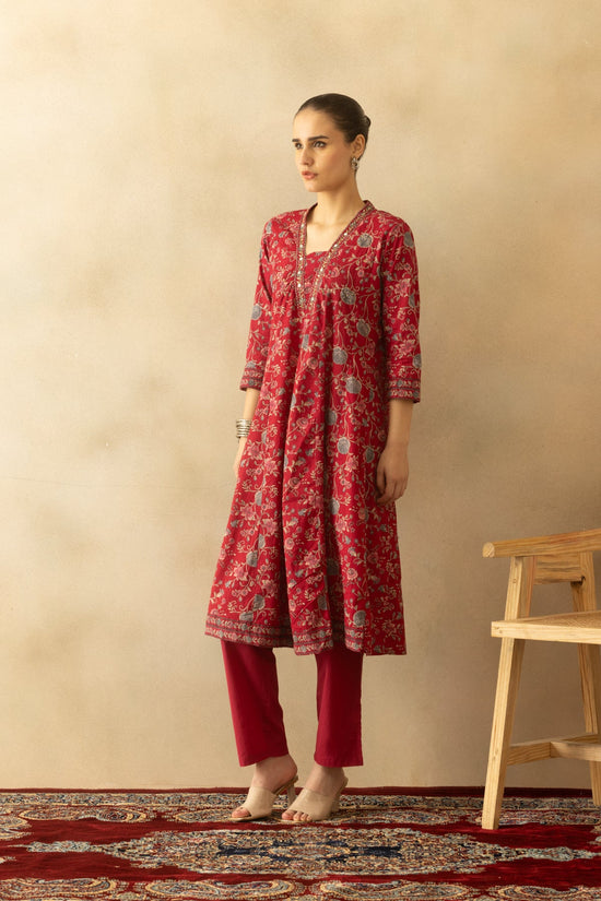 Pink Floral Printed Kurta 3 Pcs Set