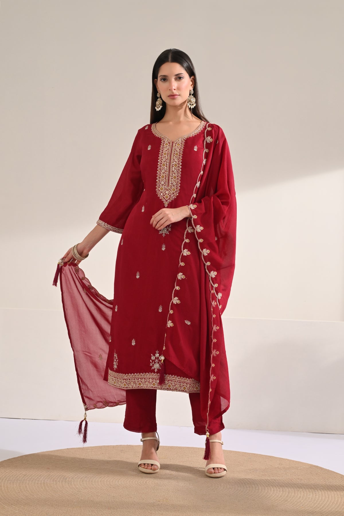 Maroon Embroidered Kurta 3 Pcs Set