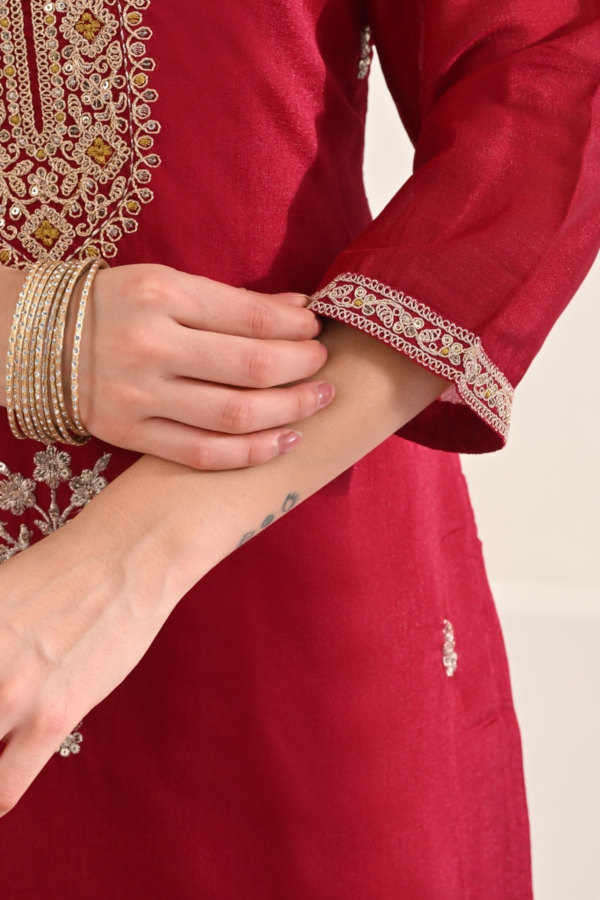 Maroon Embroidered Kurta 3 Pcs Set