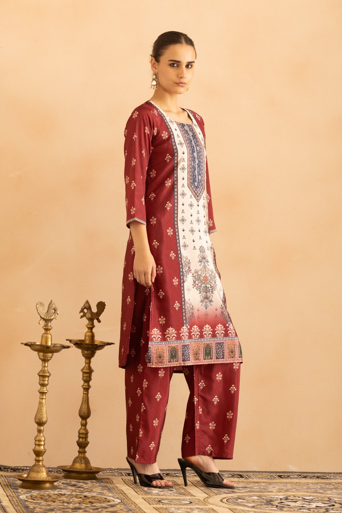 Maroon Floral Printed Kurta 3 Pcs Set