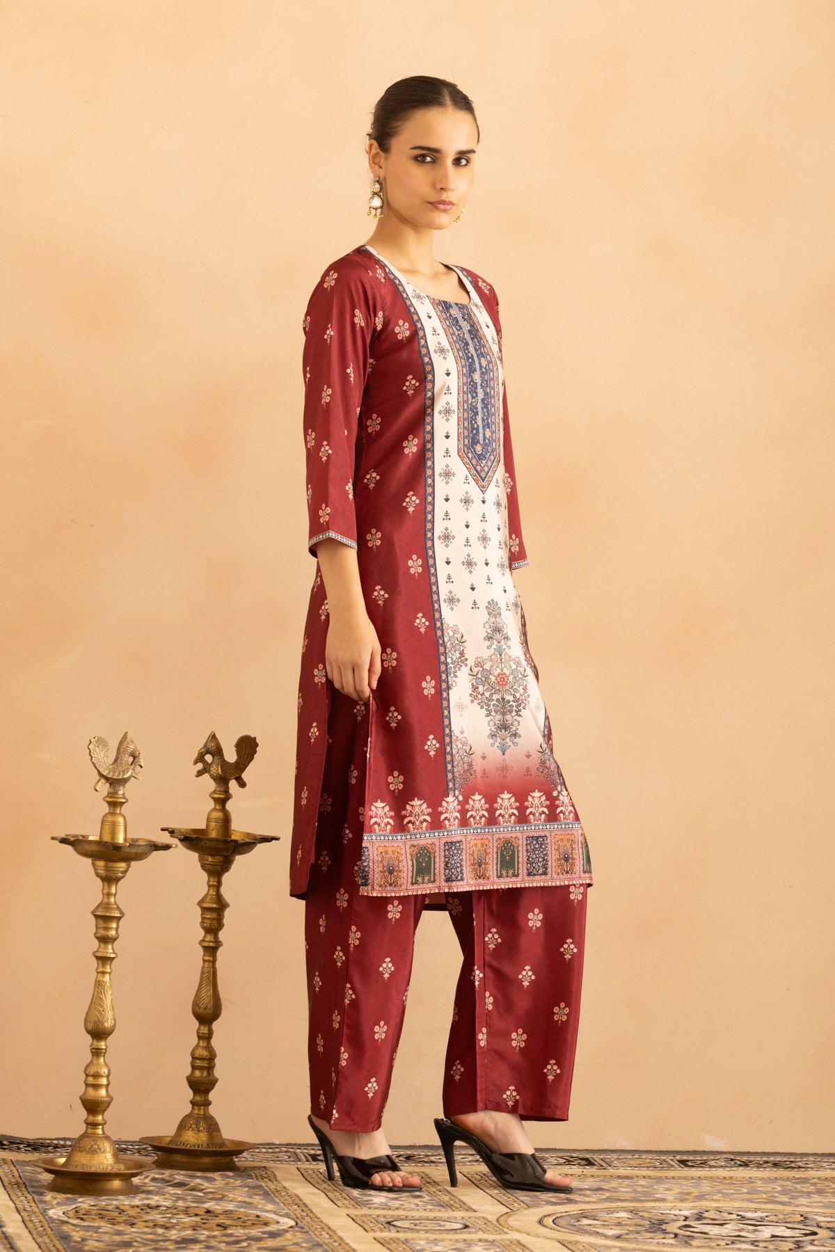 Maroon Floral Printed Kurta 3 Pcs Set