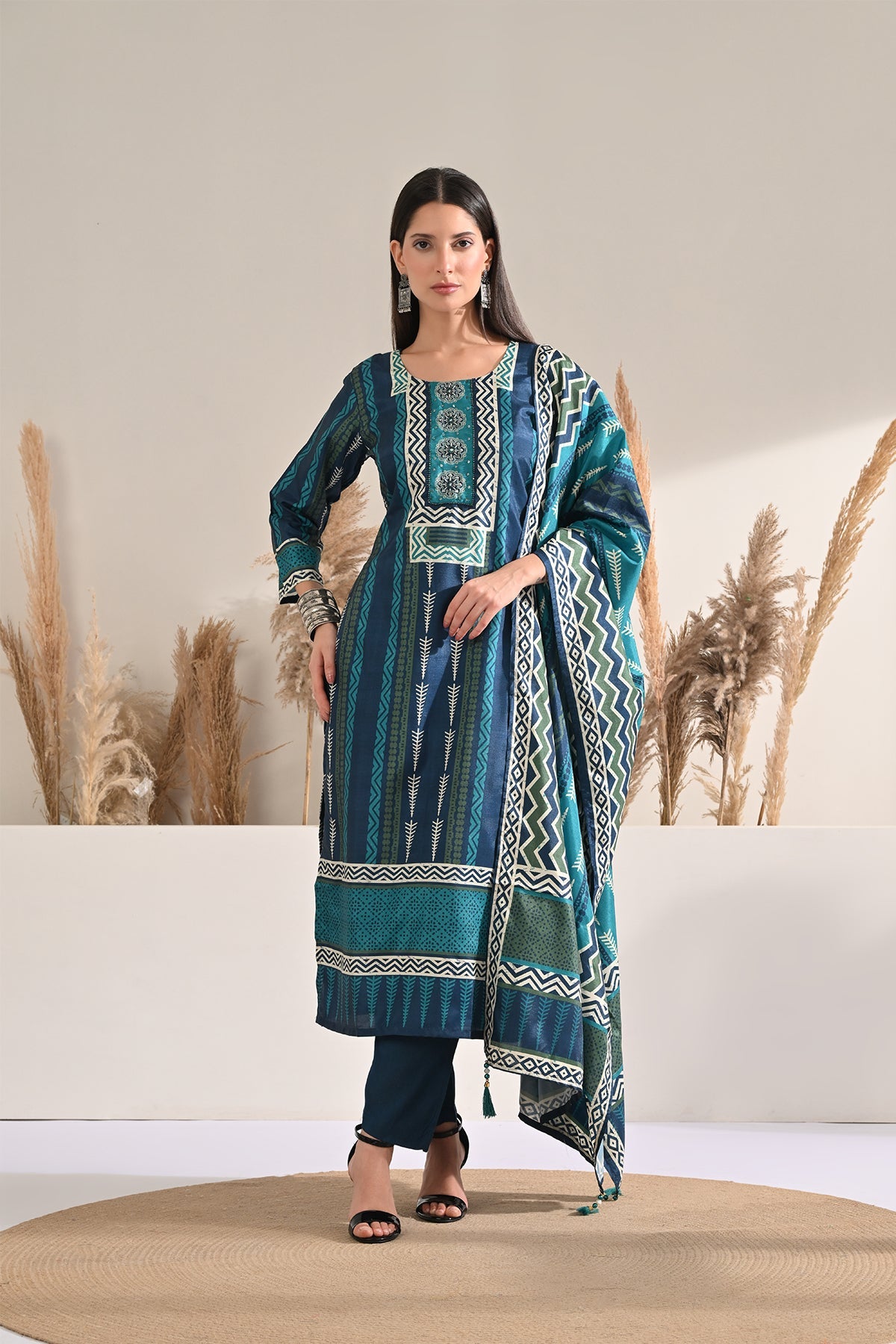 Blue Printed Kurta 3 Pcs Set