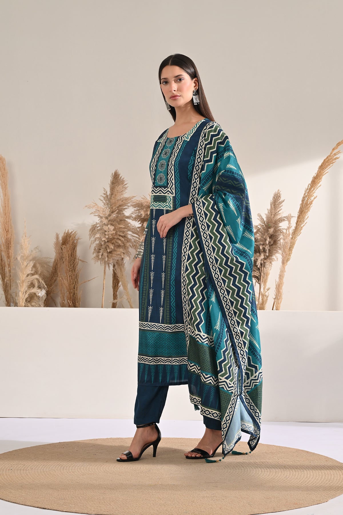Blue Printed Kurta 3 Pcs Set