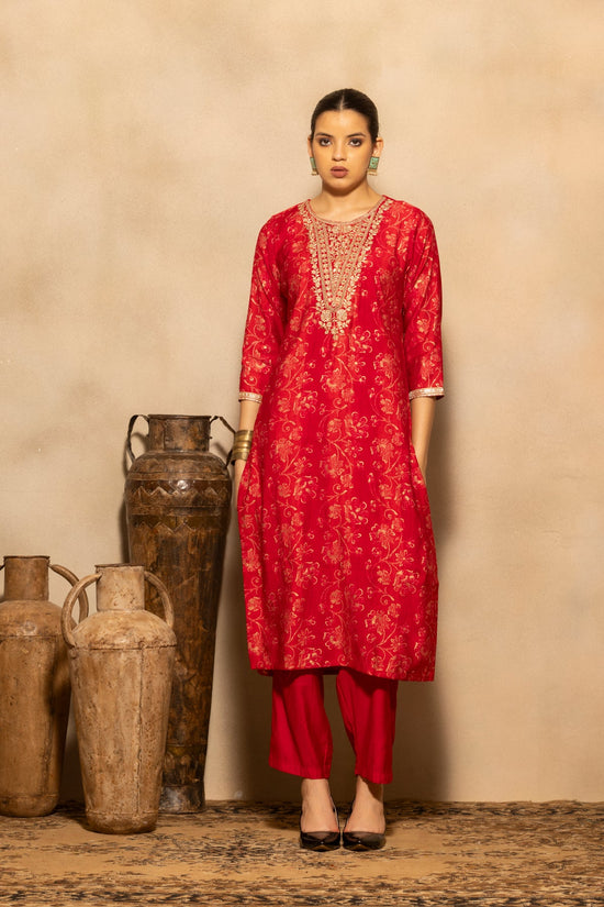 Pink Embroidered Kurta 3 Pcs Set