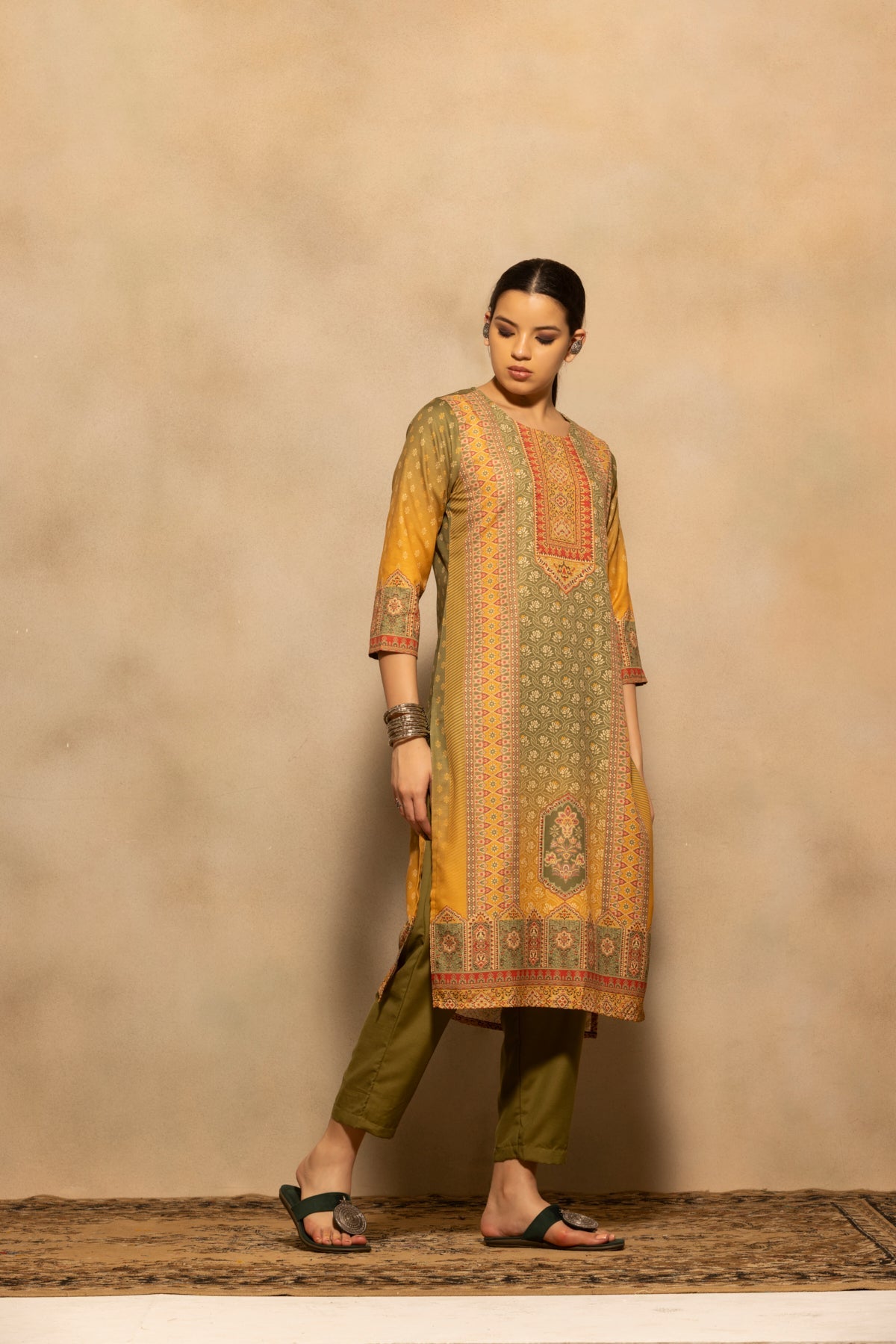 Green Printed Kurta 3 Pcs Set