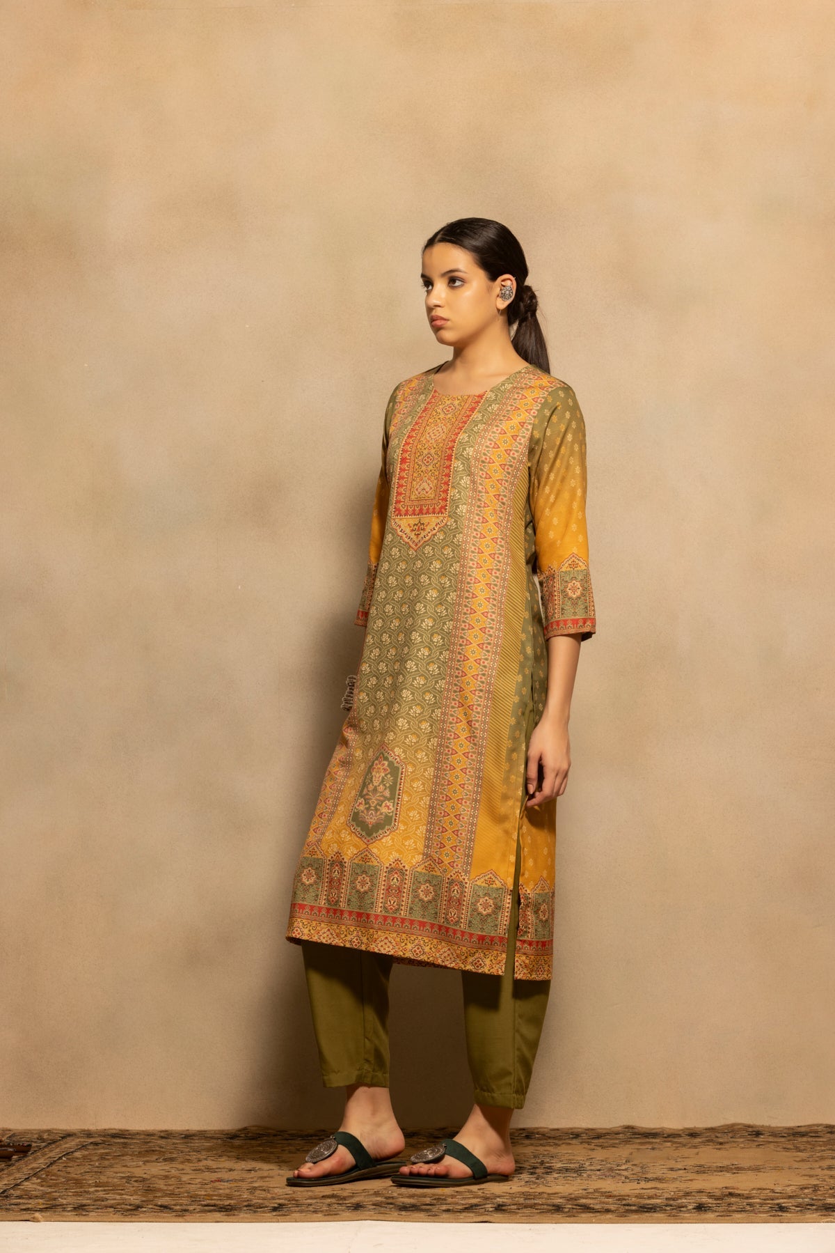 Green Printed Kurta 3 Pcs Set