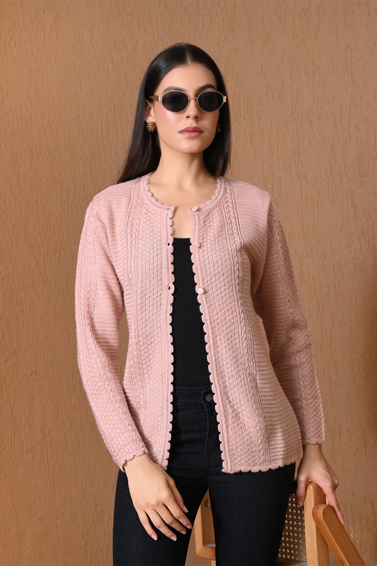 Winter Light Pink Scalloped-Trim Knitted Cardigan