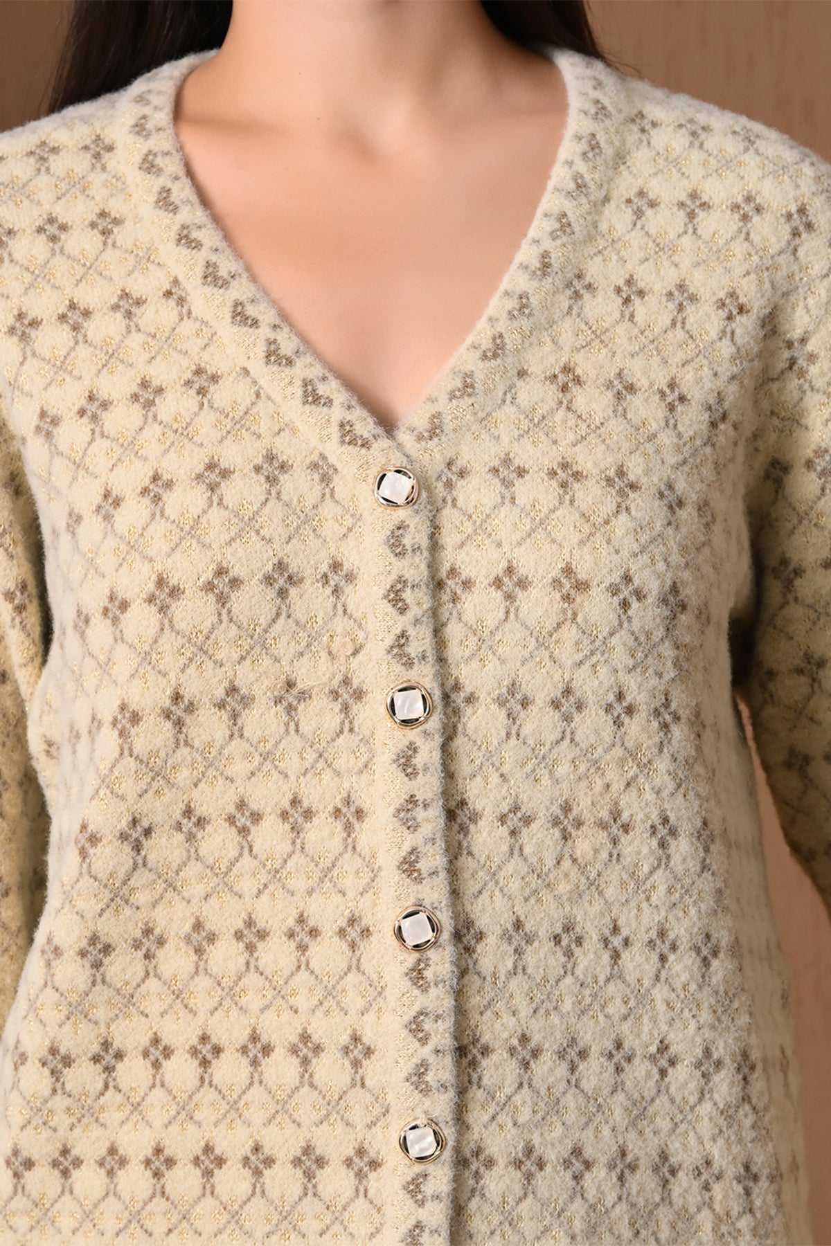 Winter Cream Diamond-Knitted Cardigan
