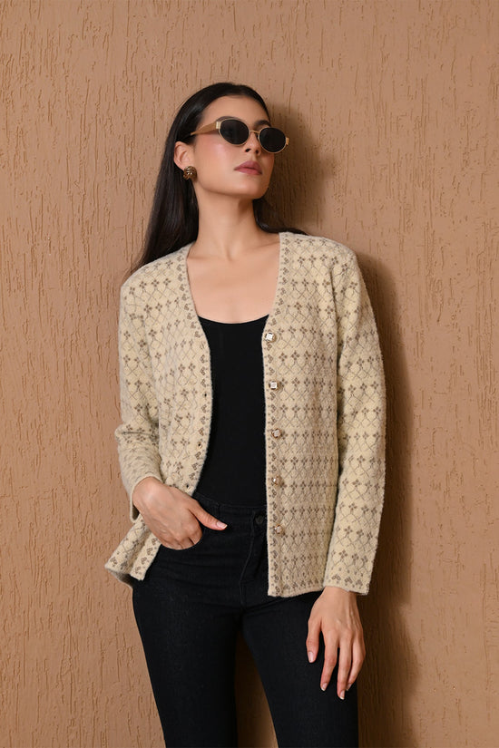 Winter Cream Diamond-Knitted Cardigan
