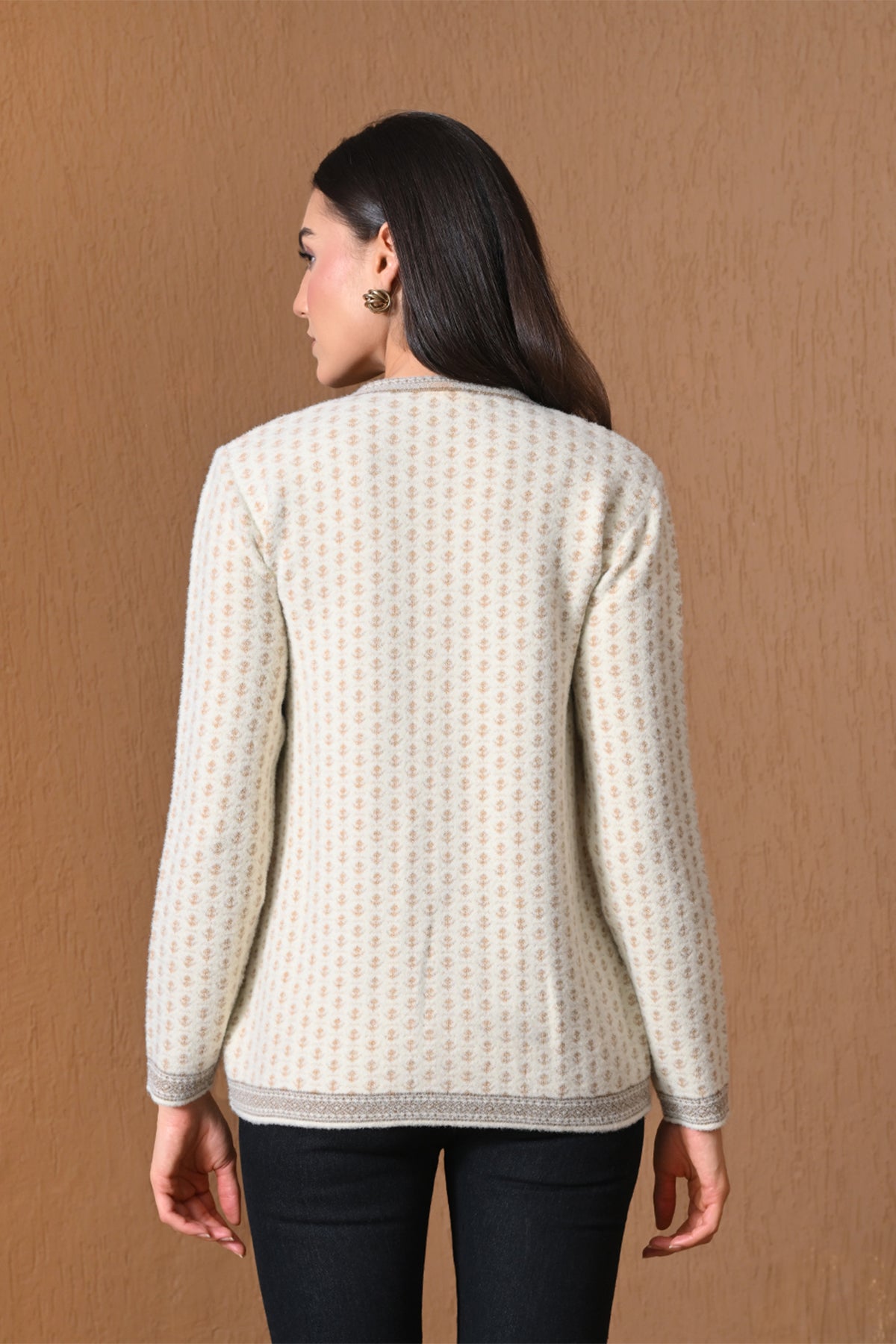 Winter Cream Embroidered Knitted Cardigan