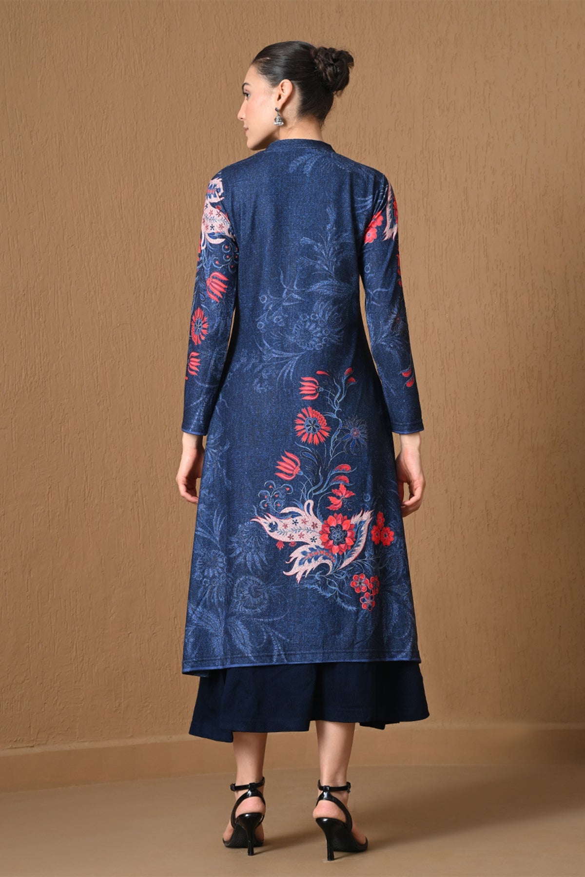 Winter Indigo Blue Floral Woven Inner Shrug Set