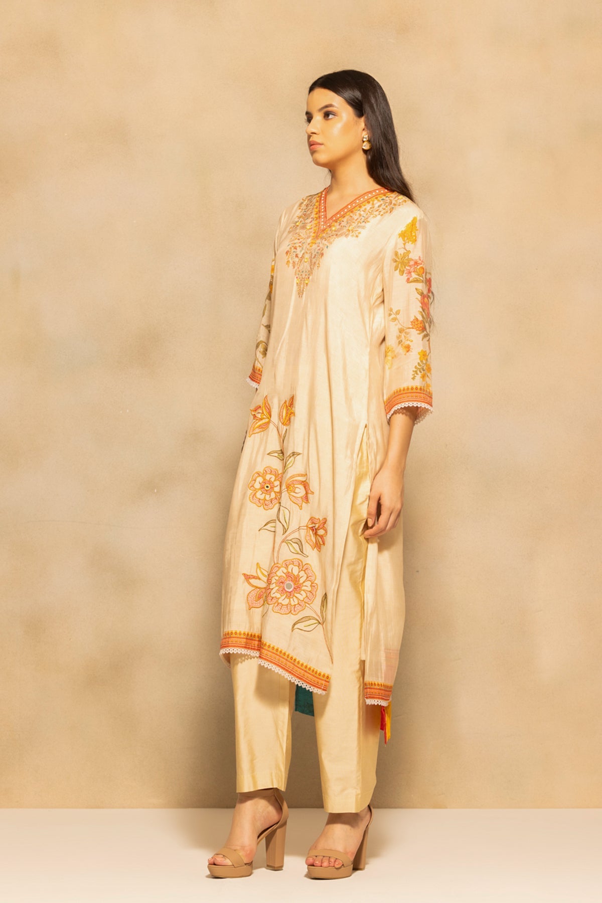 Beige Floral Printed 3 Pcs Kurta Set