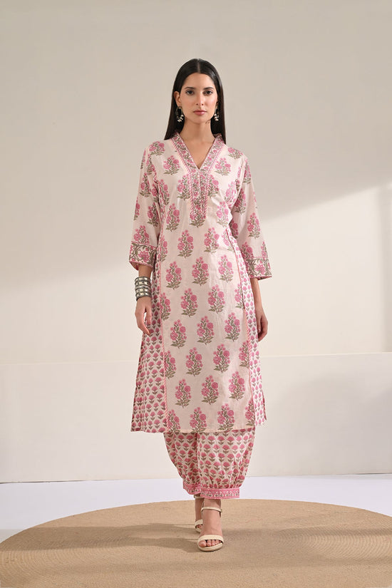 Pink Floral Printed Kurta 3 Pcs Set