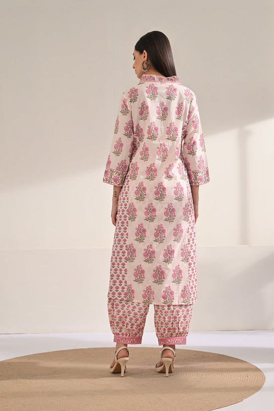 Pink Floral Printed Kurta 3 Pcs Set