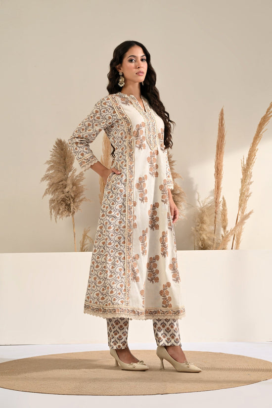 Cream Floral Printed A-line 3 Pcs Kurta Set