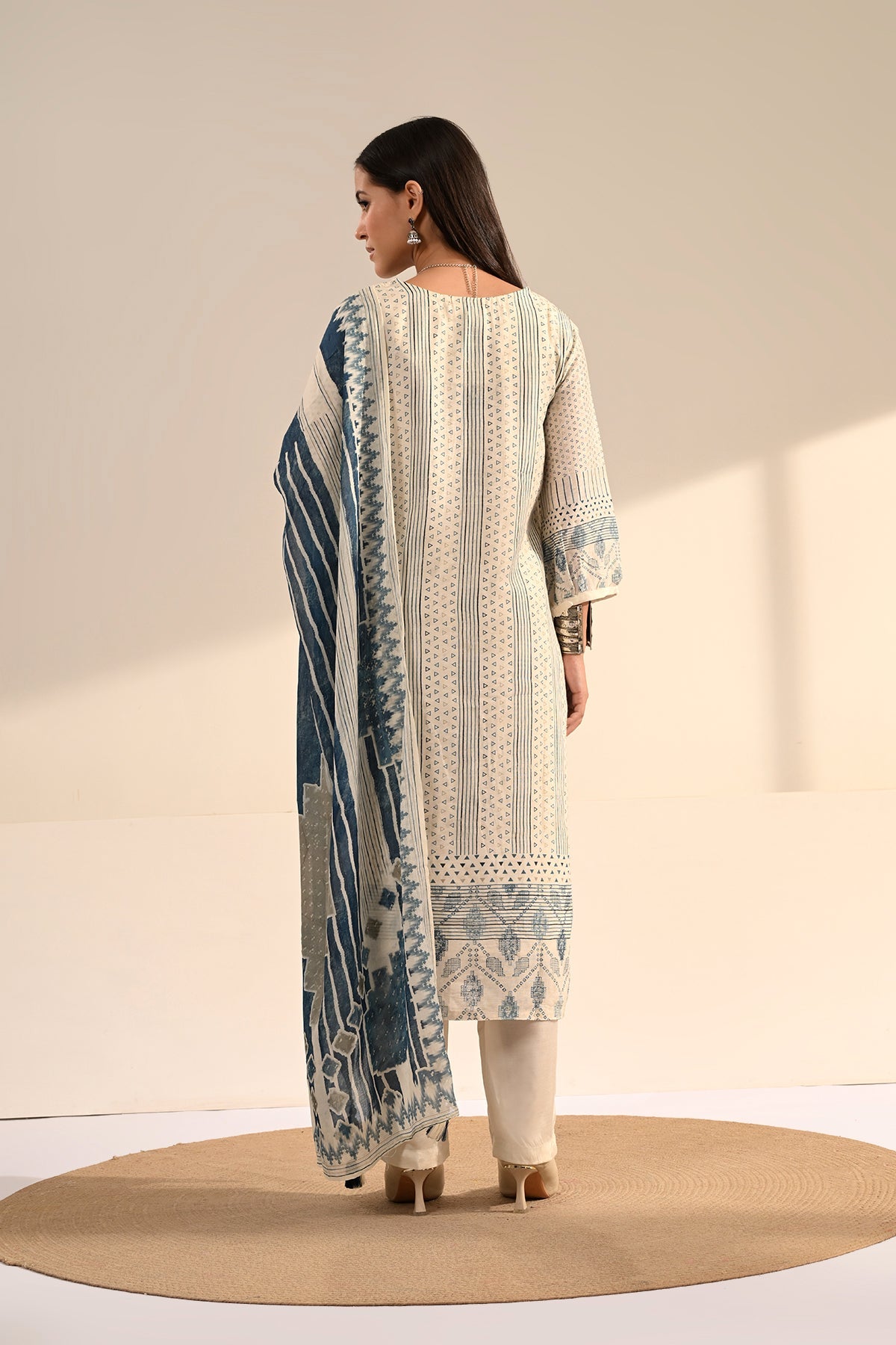 Cream Indigo Geometric Printed 3 Pcs Kurta Set