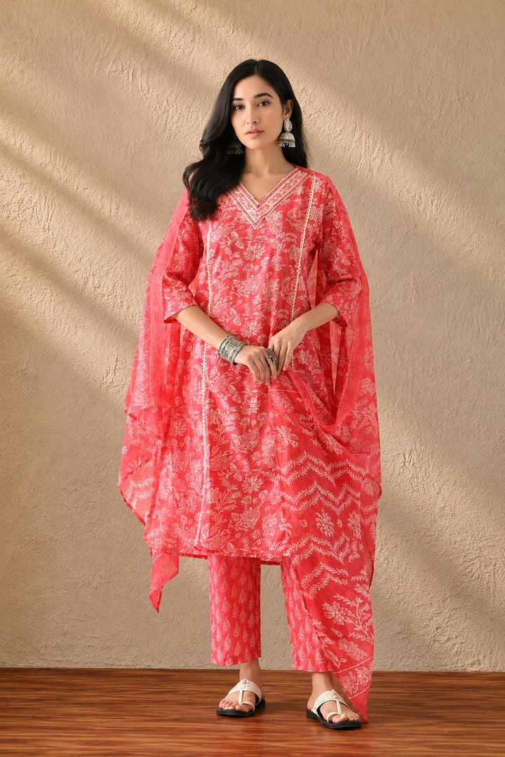 Pink Printed Kurta Set(3 Piece)