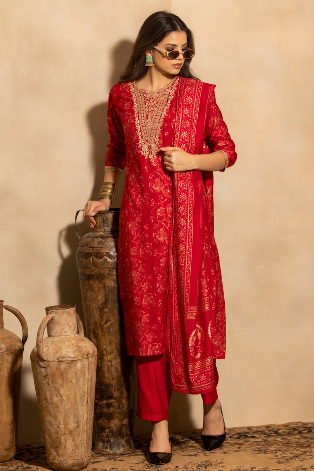Pink Embroidered Kurta 3 Pcs Set