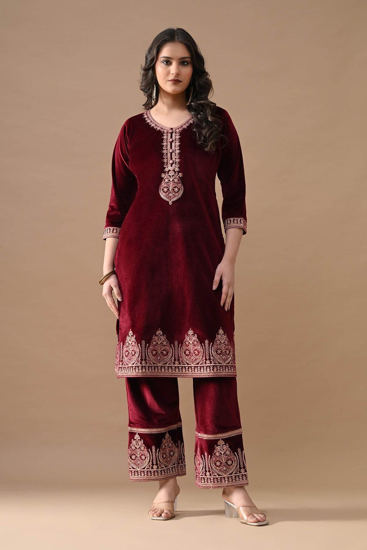Maroon Embroidered Velvet Kurta Set (3 Piece)