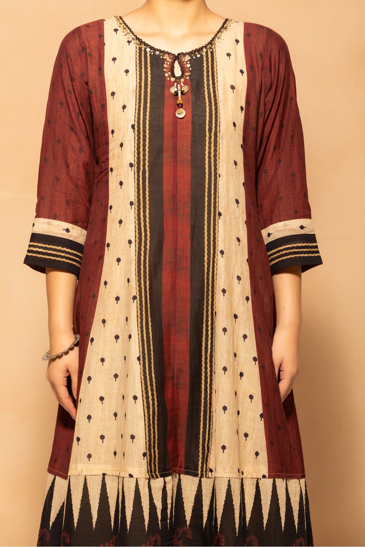 Maroon and Beige Ikkat Printed A-Line 3 Pcs Kurta Set